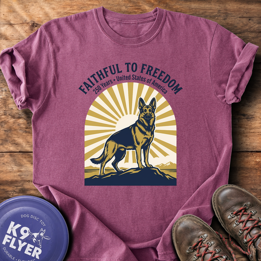 0124 Retro Faithful To Freedom - Berry