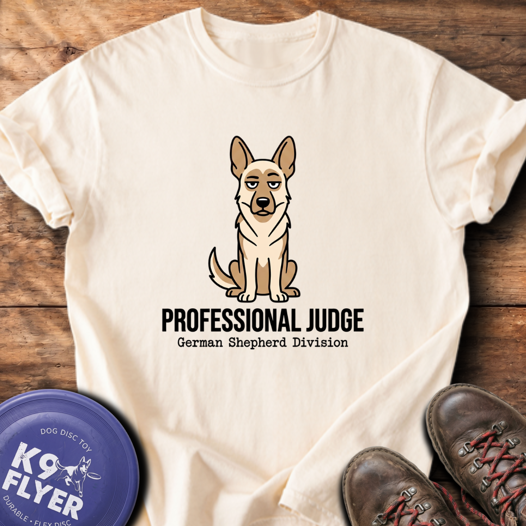 Professional Judge T-Shirt - Ivory